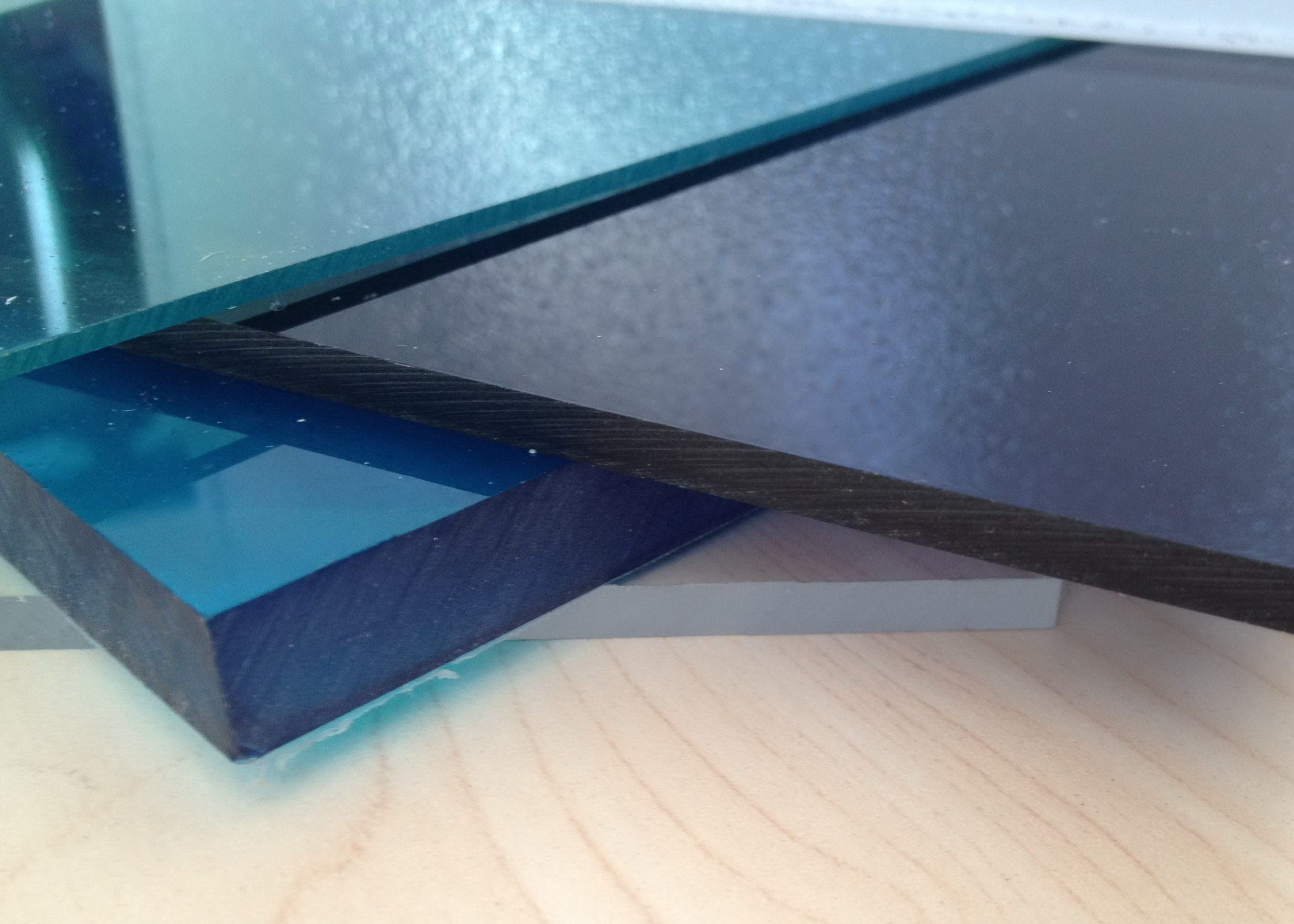 Polycarbonate Solid Sheet - THICKNESS: 2 UP TO 16 MM