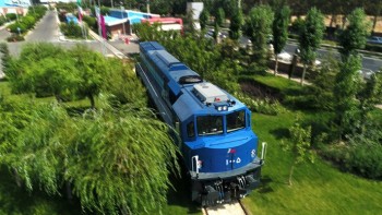  Грузовой  локомотив - MAP۲۴