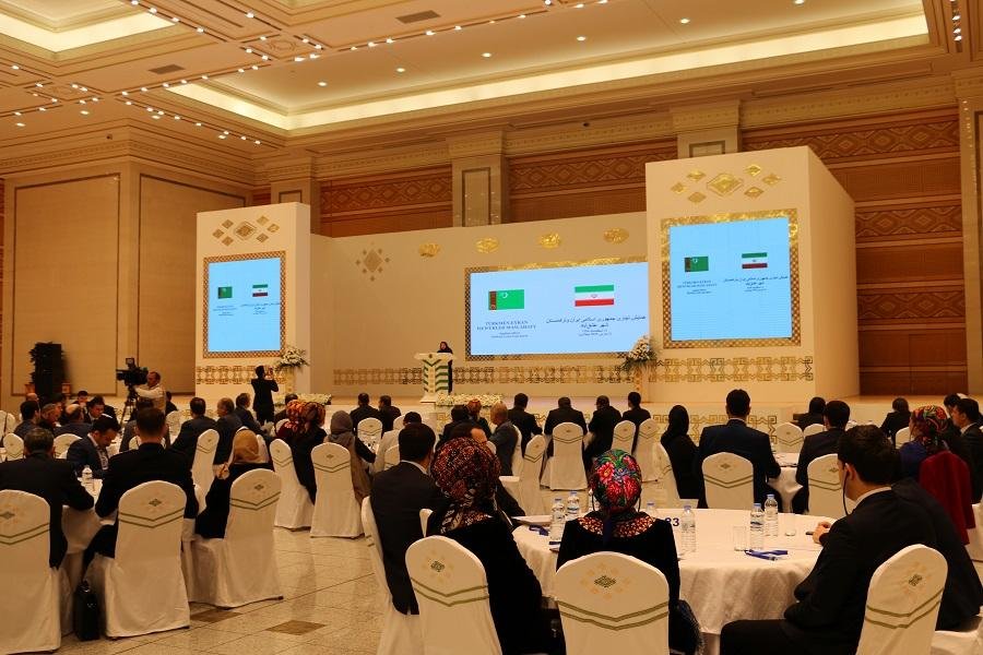 Iran-Turkmenistan business forum held in Ashgabat