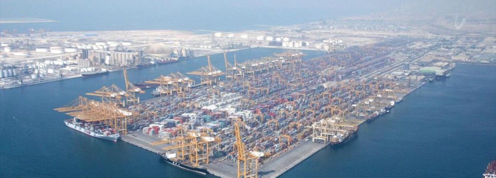Iran's Non-Oil Trade With Persian Gulf Arab States Increases Over 16%